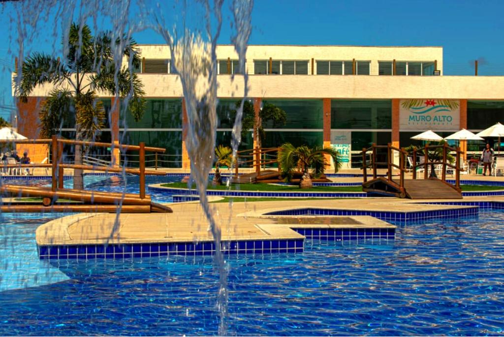  Condominio muro alto club