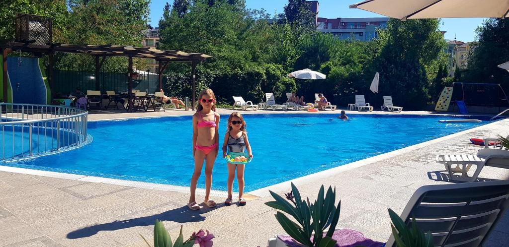 Family Apartments in Solmarin