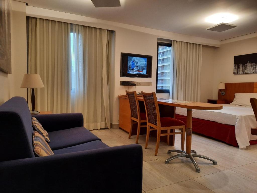  FLAT MERCURE MOEMA