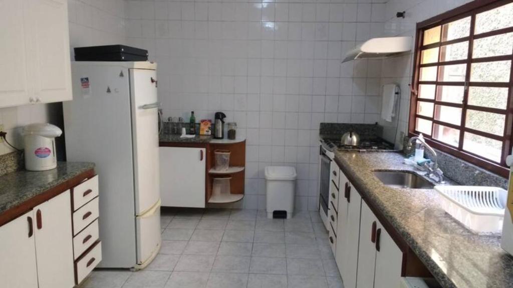  Casa com 6 quartos e confortável próxima ao Santuário