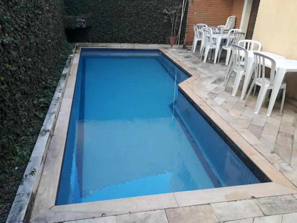  Casa com 6 quartos e confortável próxima ao Santuário