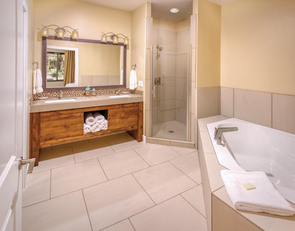 Koupelna v ubytování WorldMark Estancia