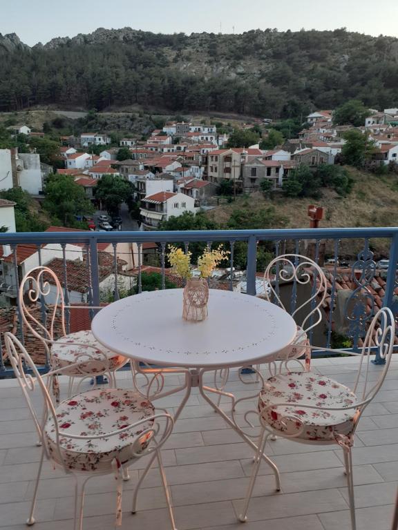 Balkón nebo terasa v ubytování Samothrakis Michelangelo 101 Luxury apartment