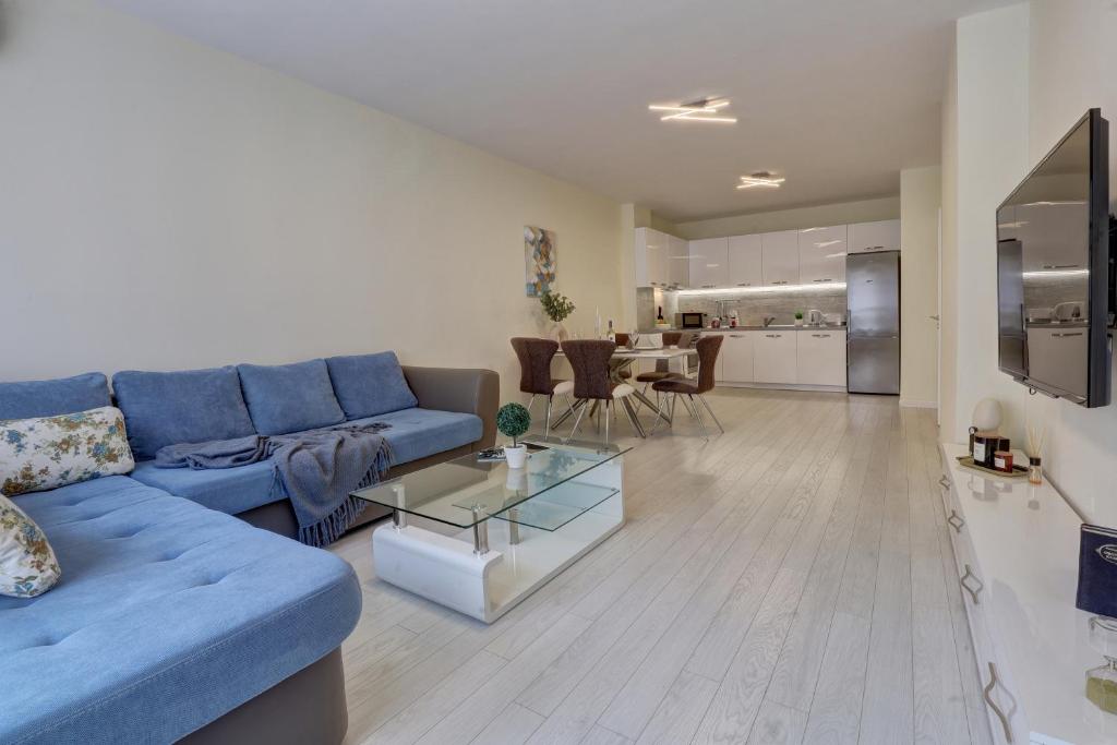 Luxury center apartments in Grand Karavel - Housity