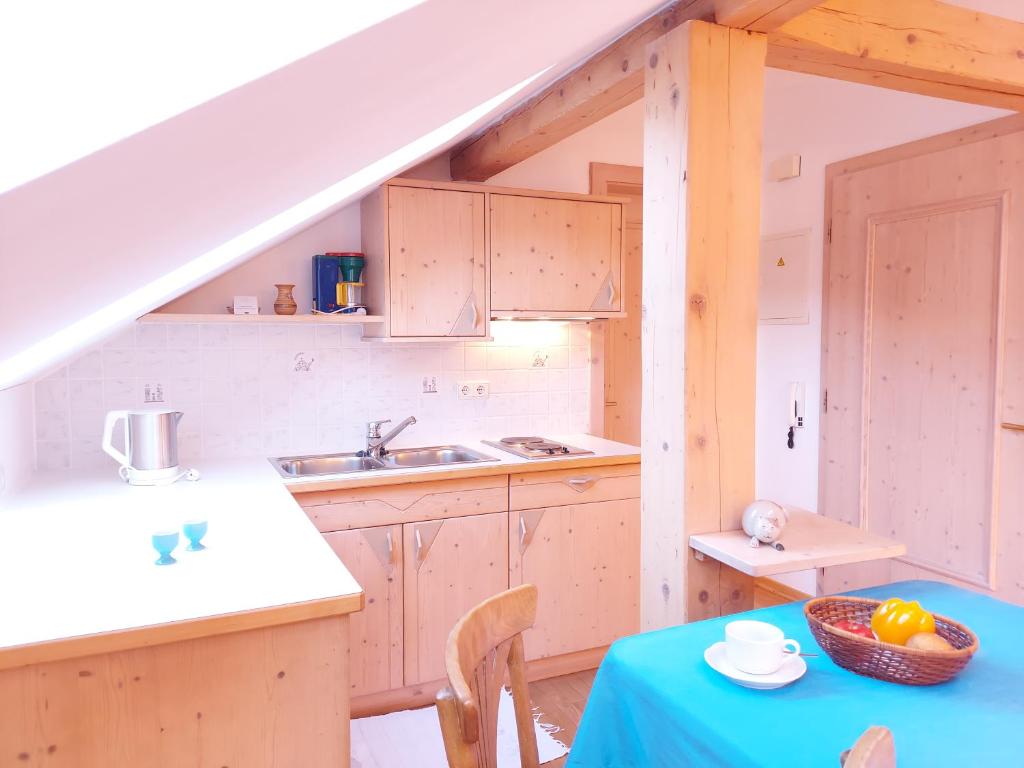 Kuchyň nebo kuchyňský kout v ubytování Residence Zum Theater