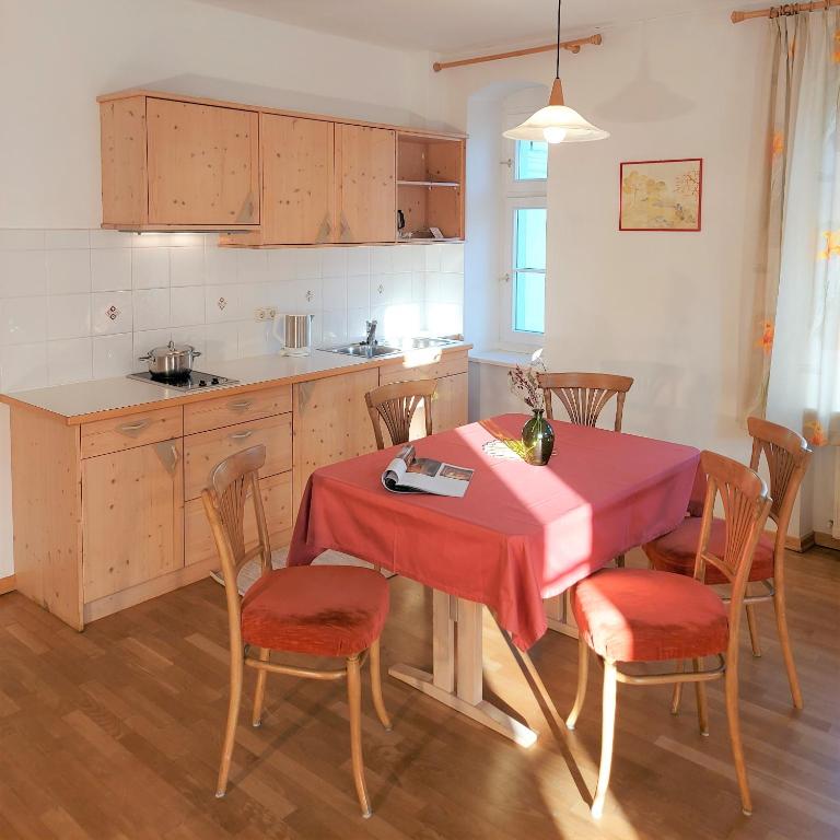 Kuchyň nebo kuchyňský kout v ubytování Residence Zum Theater