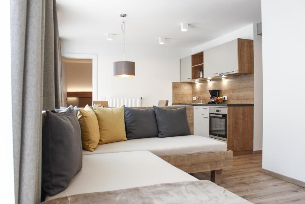 Kuchyň nebo kuchyňský kout v ubytování Apartments Rainer