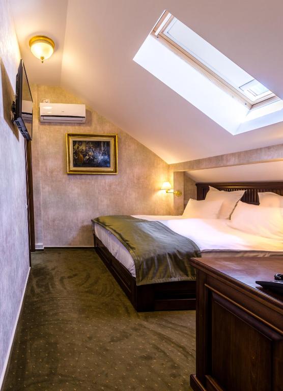 
Standard Double Room - Attic
