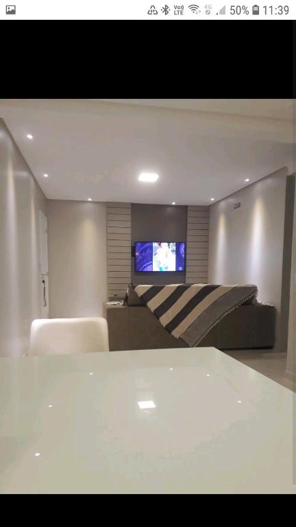  Apartamento Encantador no Centrinho dos Ingleses