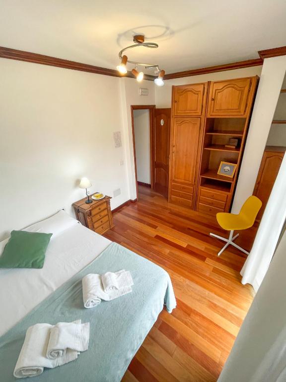 Postel nebo postele na pokoji v ubytování Canary Bio Hostel Tenerife