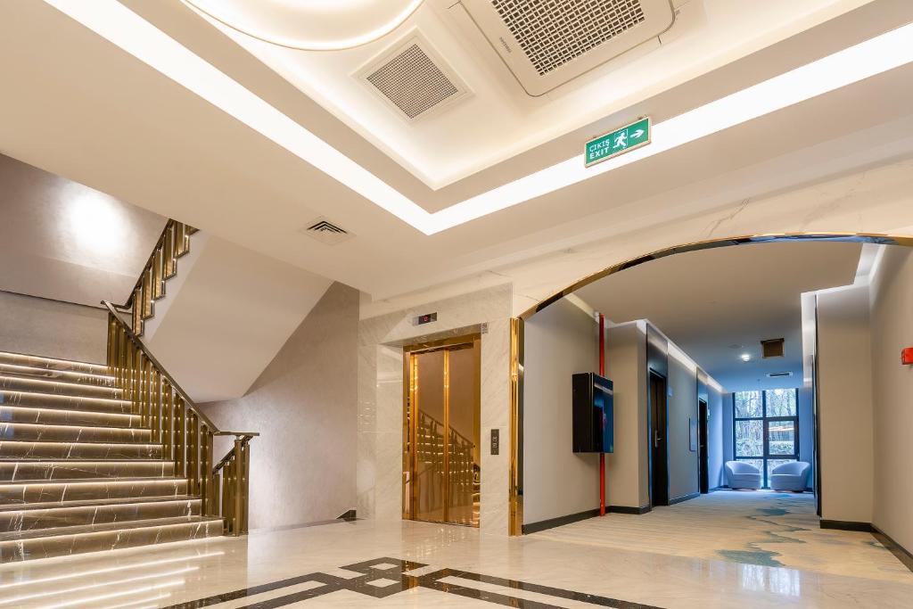 Фотография из галереи Aileena Hotel & Villas в городе Картепе