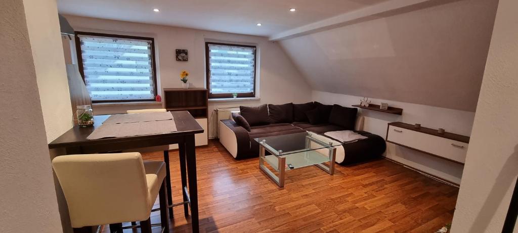 Posezení v ubytování Süße kleine Ferienwohnung