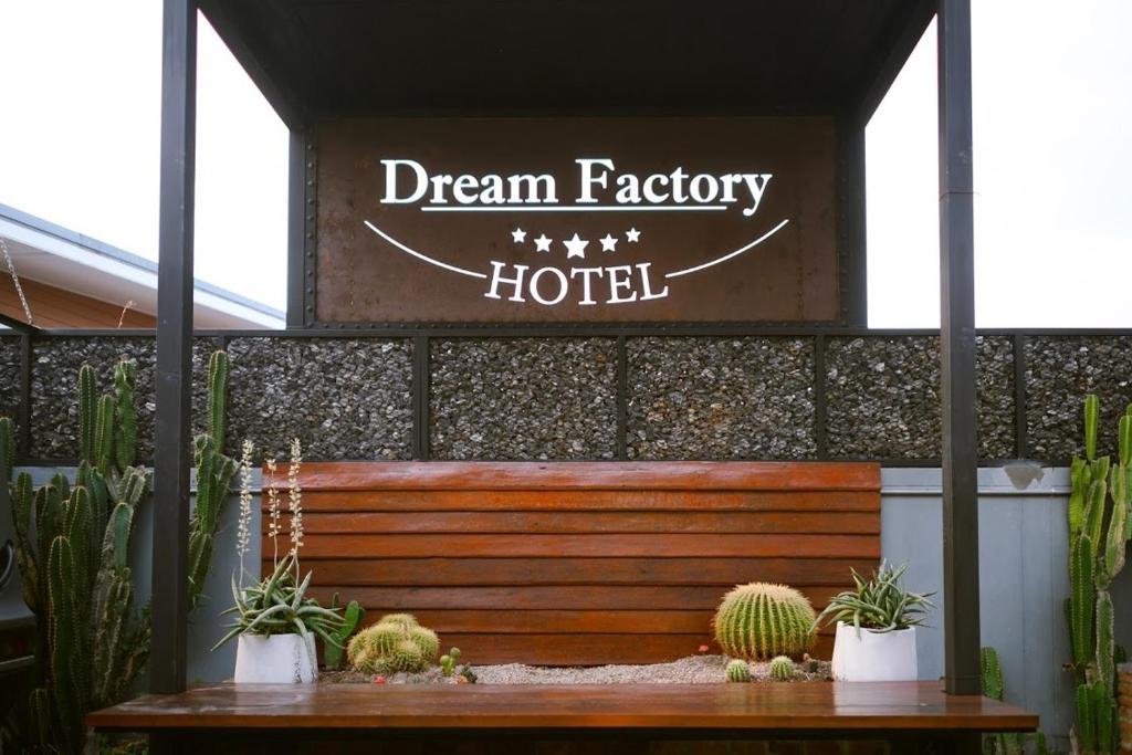 Dream Factory Hotel - Resim 18