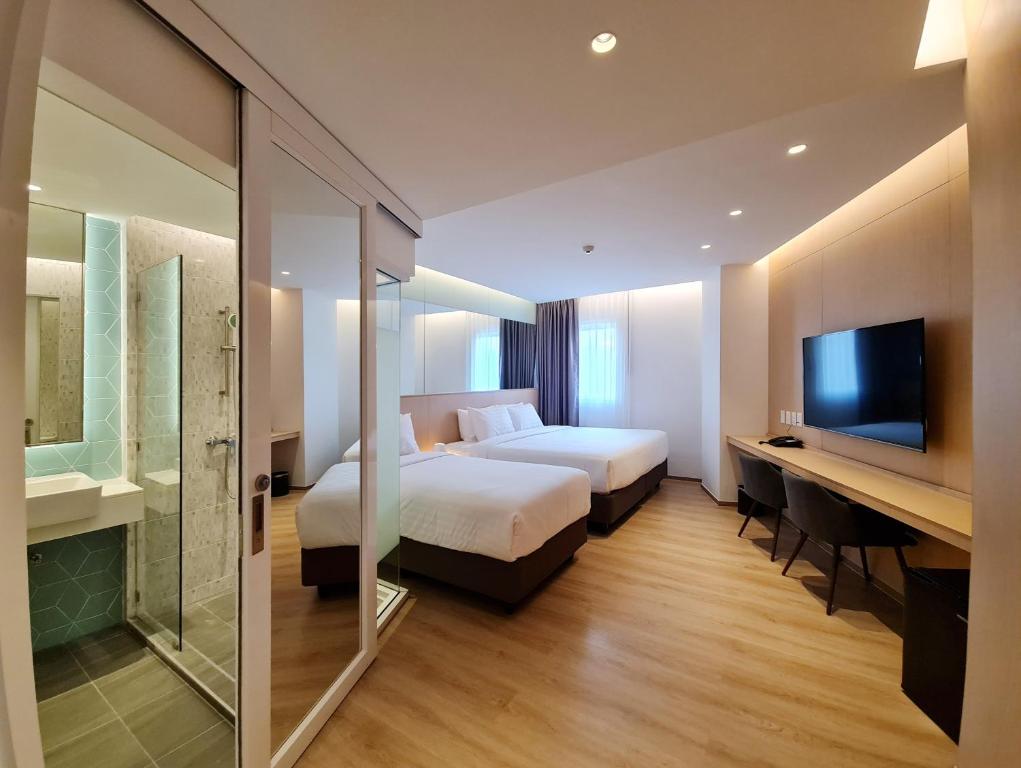 
Superior Triple Room

