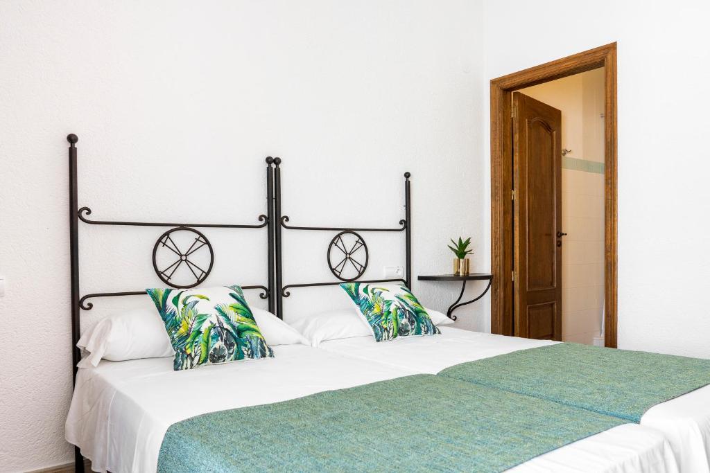 Hostal Tres Molins, Jesus Pobre – Bijgewerkte prijzen 2023