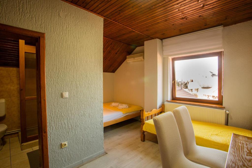 Guest House Vila Alexandar 객실 침대