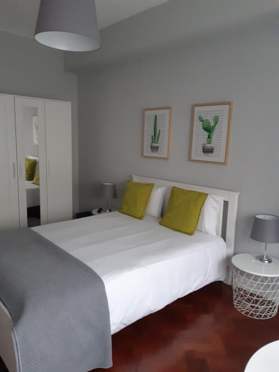 Lolla's City House - 13