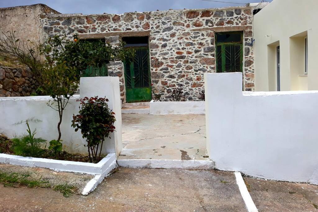 Orange garden - Casa De Una Habitación