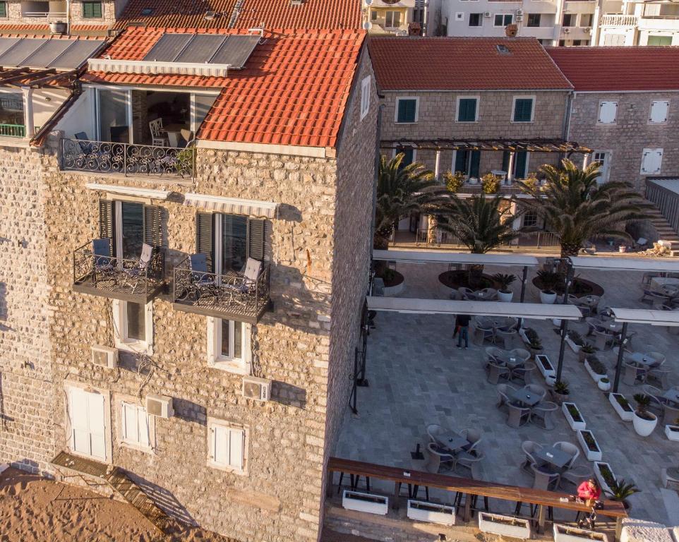 Budova, kde se apartmán nachází