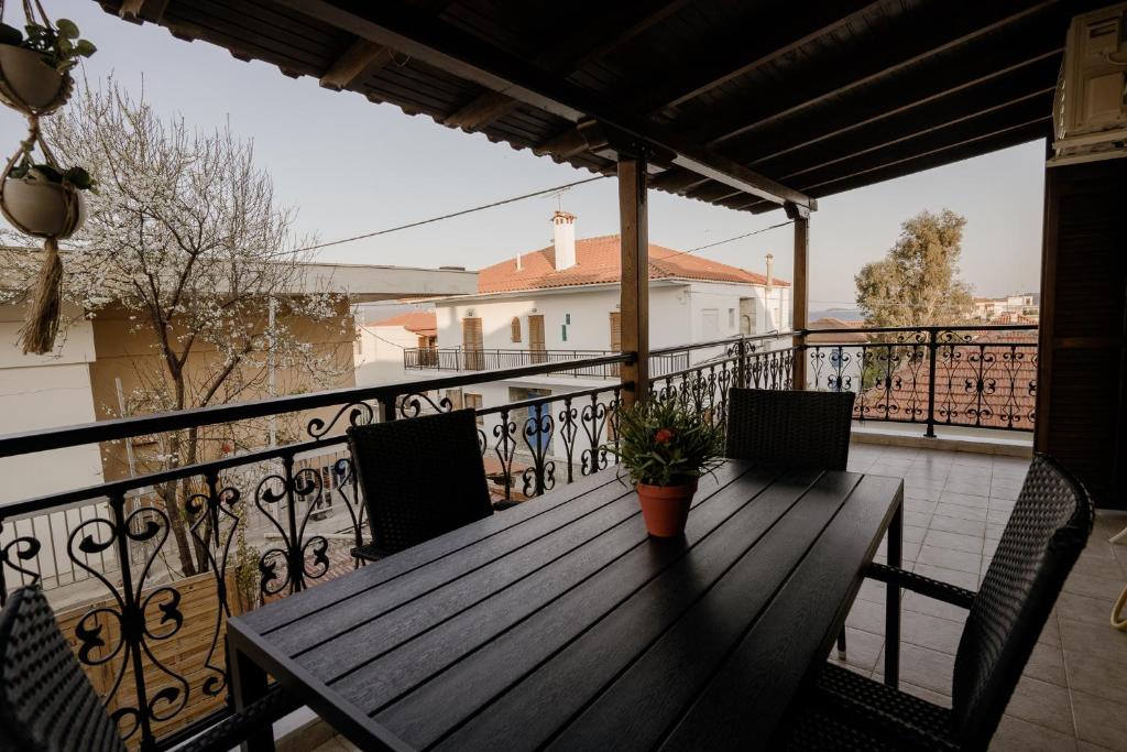 Balkon lub taras w obiekcie AIORA yard