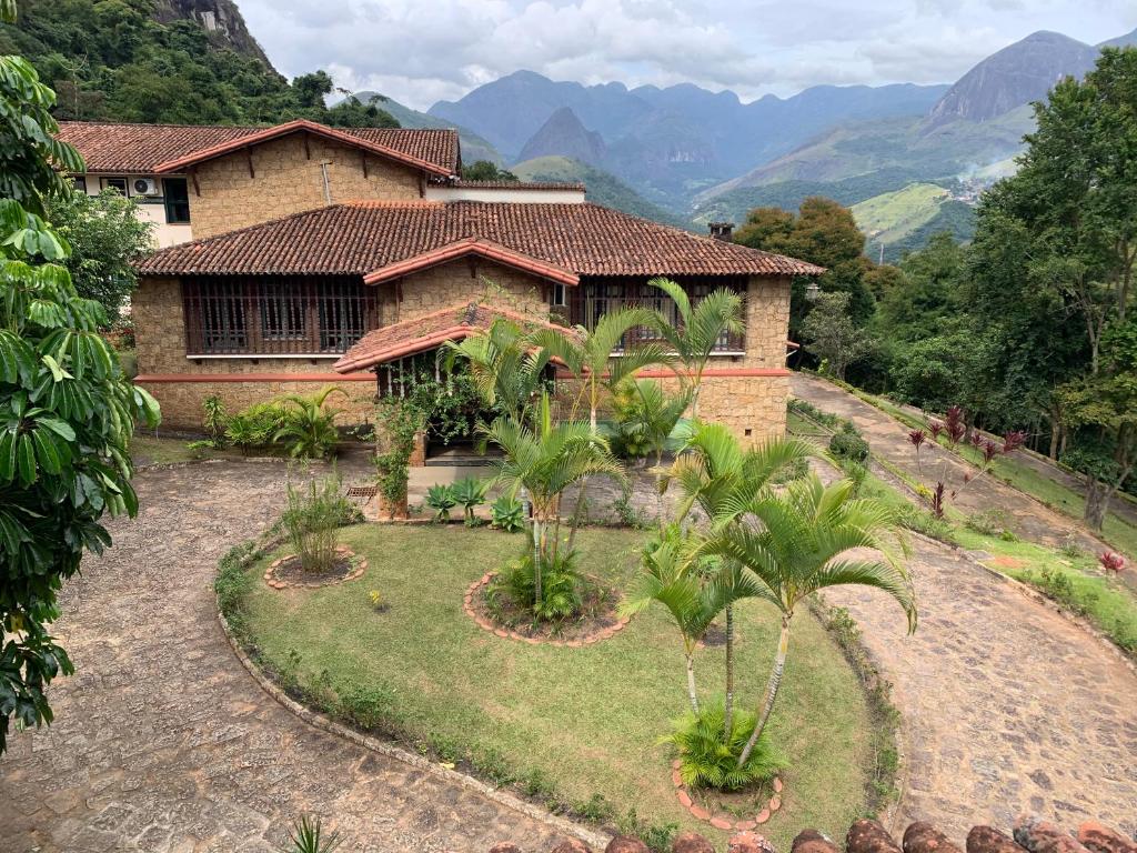  Apartamento em Itaipava - Petrópolis