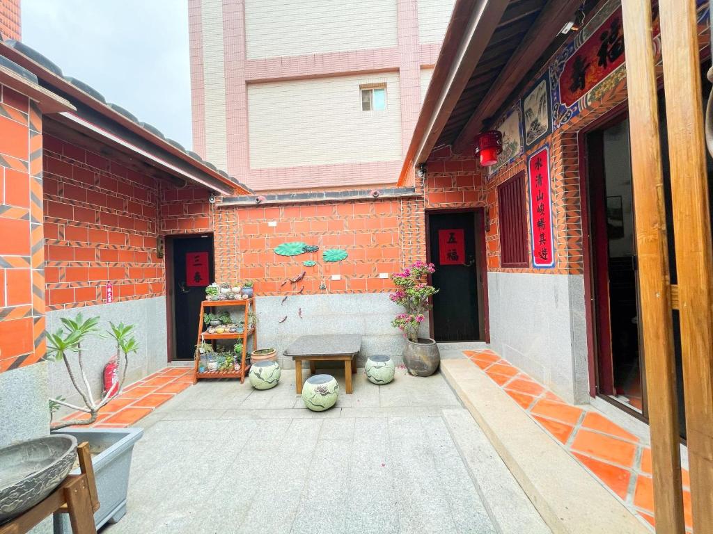 Patio nebo venkovní prostory v ubytování Xinqin B&B - City Area