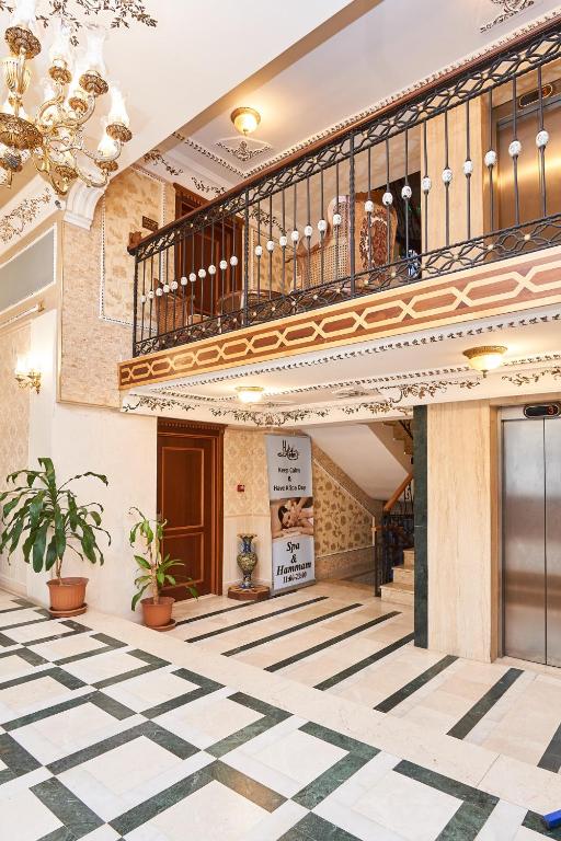 Amber Hotel & Spa