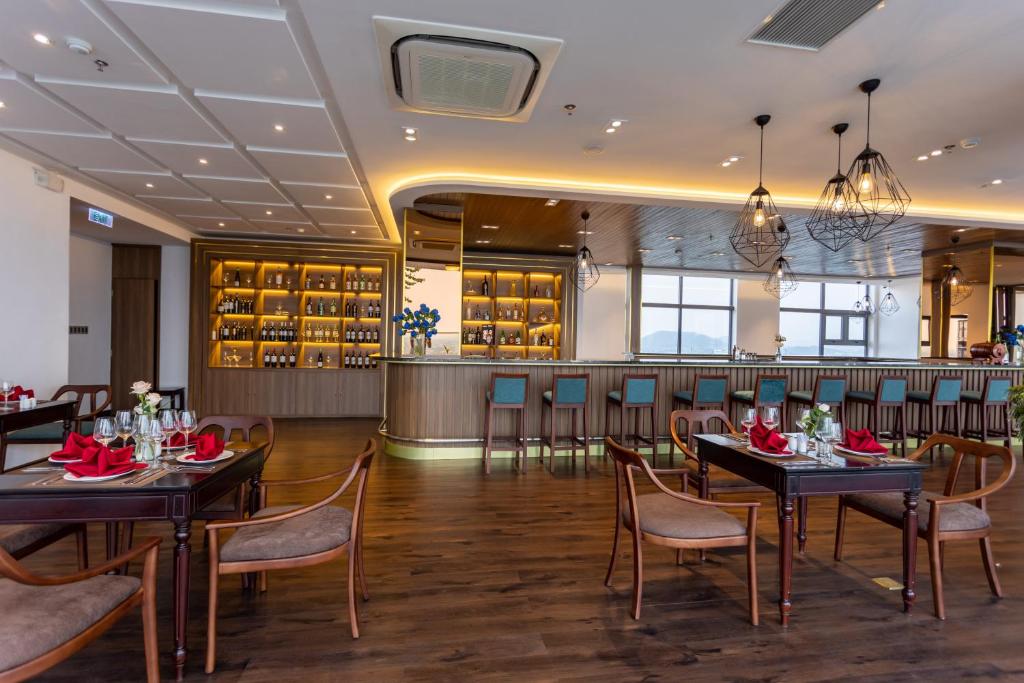 White Lotus Hue Hotel - 8