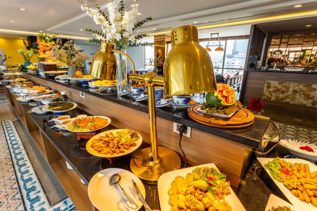 White Lotus Hue Hotel - 2