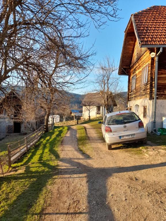 Budova, kde se prázdninový dům nachází