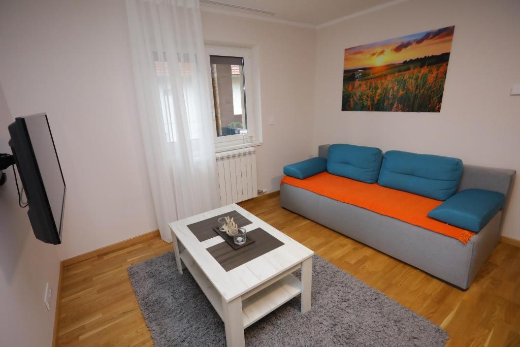 Posezení v ubytování Mipet apartmani