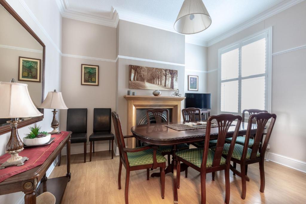 Number 12 Yorkshire Holiday House 4