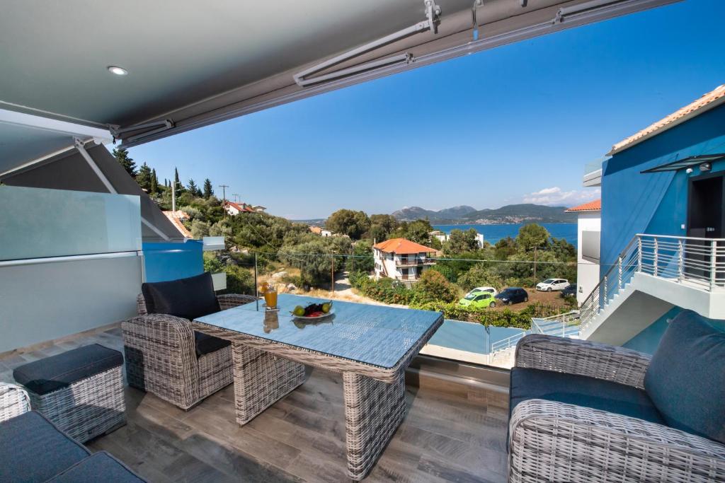 Fotografie z fotogalerie ubytování Blue House luxury apartment v destinaci Nikiana