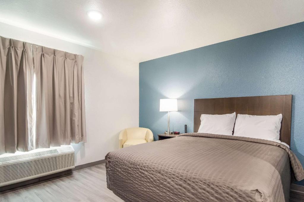WoodSpring Suites Jacksonville Baymeadows - Chambre Queen Avec Baignoire - Non-fumeur