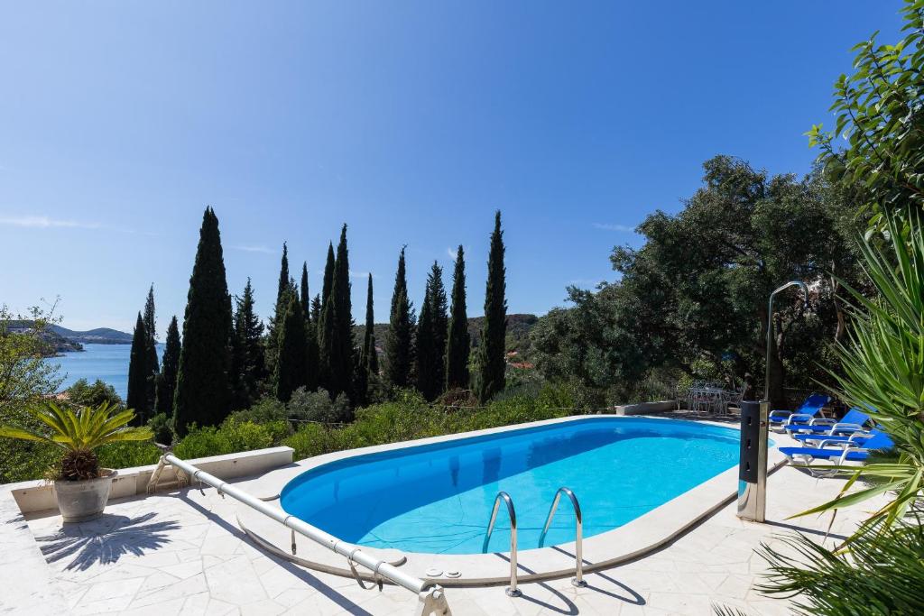 Πισίνα στο ή κοντά στο Apartments Rea Zaton