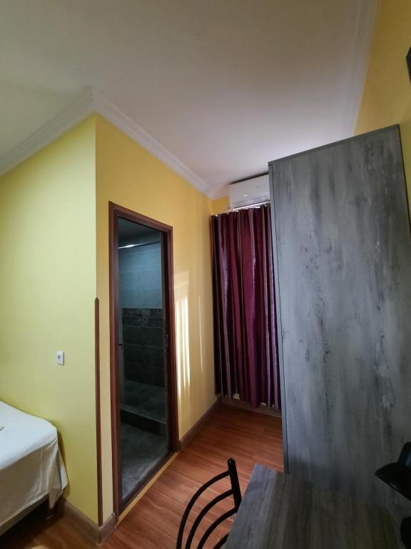Postel nebo postele na pokoji v ubytování Delta Hotel