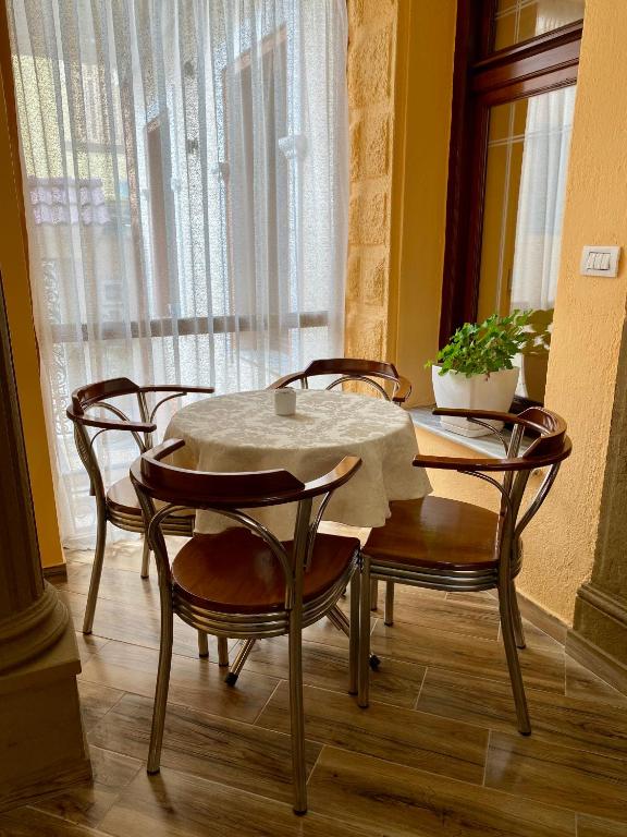 Posezení v ubytování Vila A Hotel