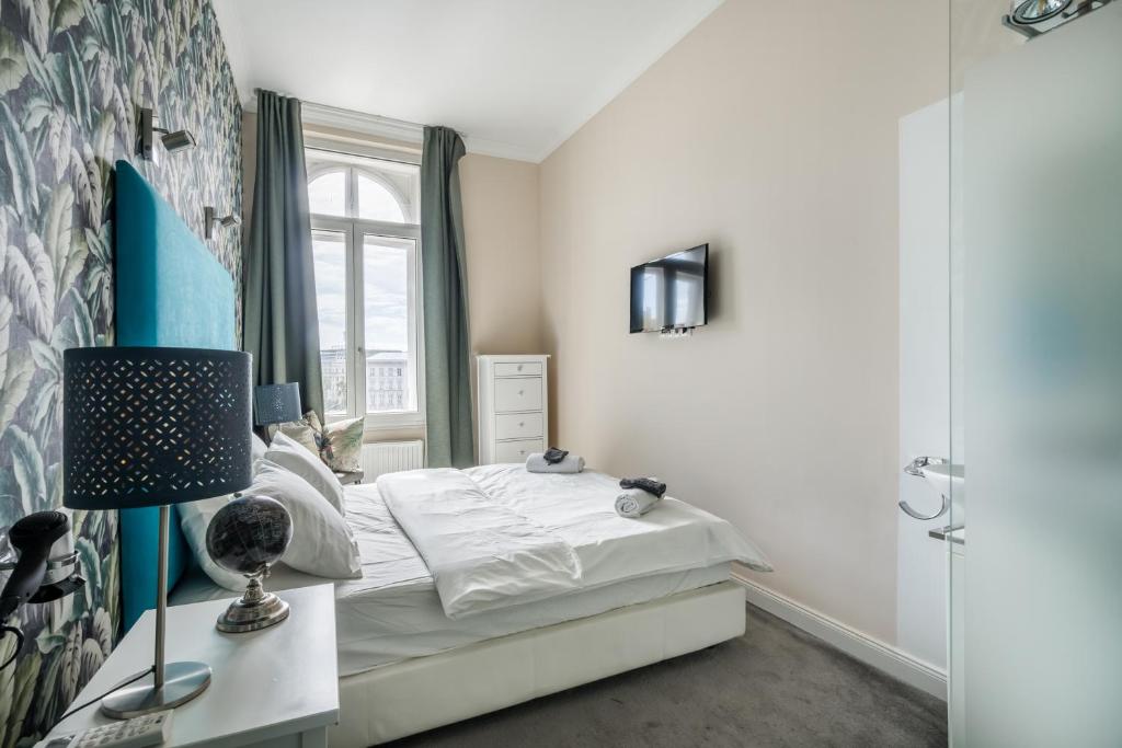 Nador Boutique- Best Location, By BQA - Standard Queen Room