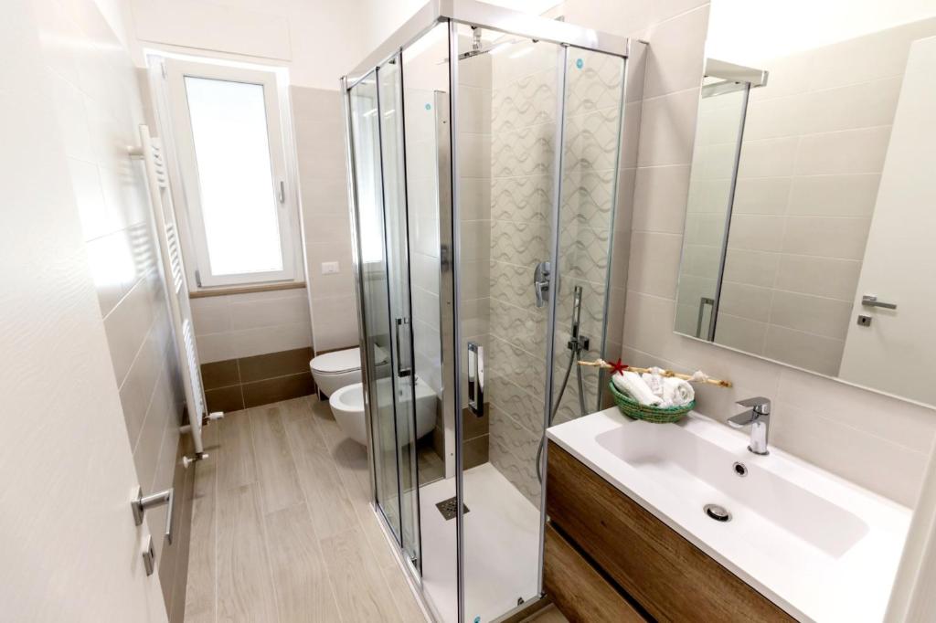 A bathroom at Incanto di luna B&b Family Rooms