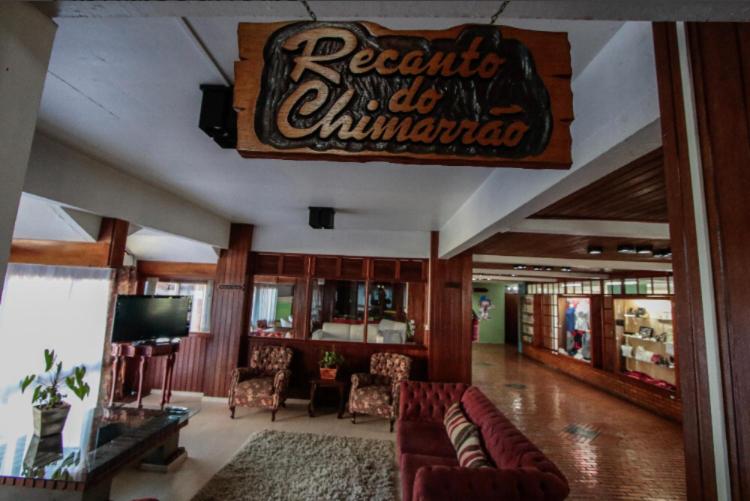  Apto ao lado da Rua Torta