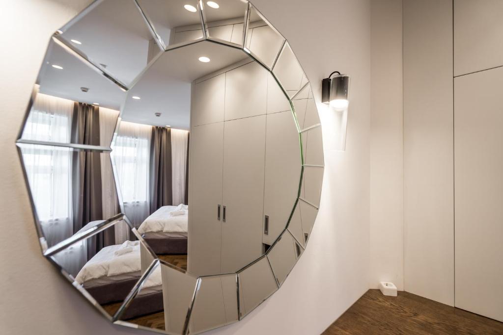 Budapest Eye- Boutique Suites, by BQA - Resim 34