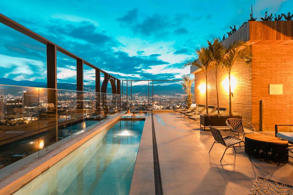 The Rooftop Pool at The Marquee Hotel
