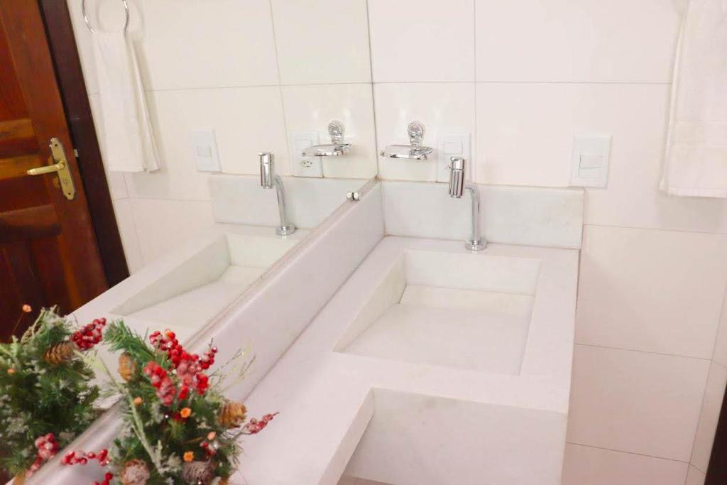  Apartamento Condomínio Taperapuan Vilage