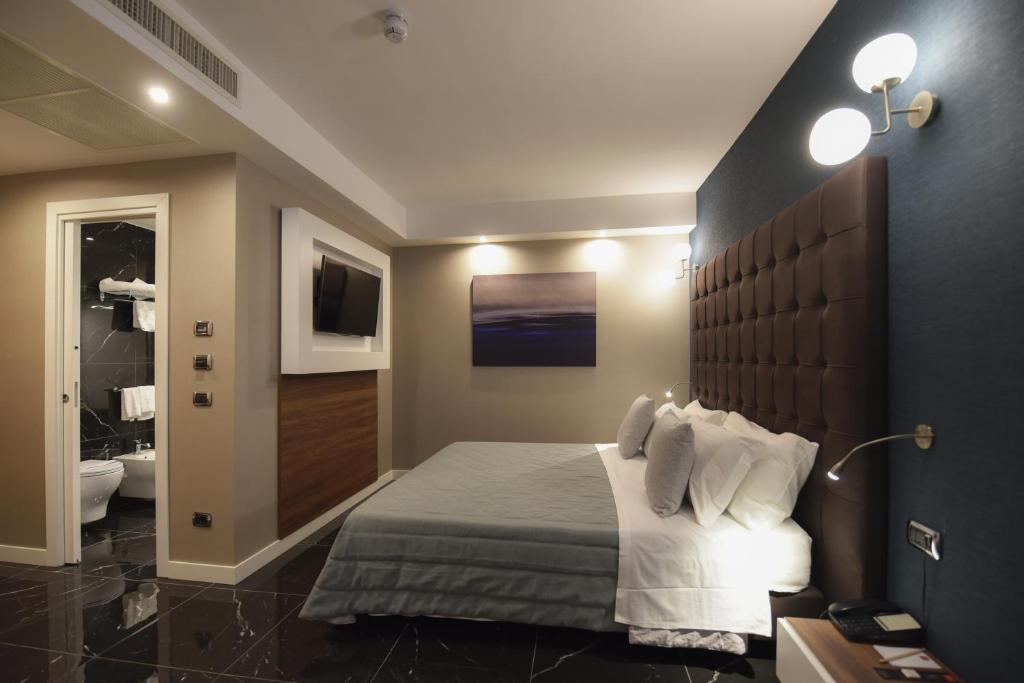 Magri's Hotel - Resim 11