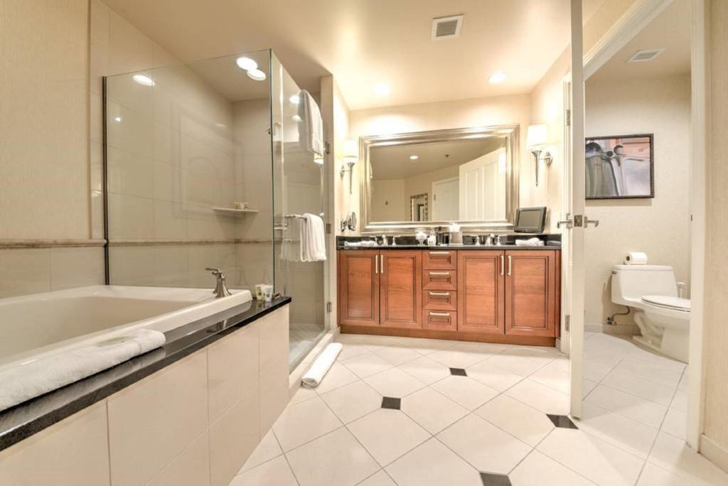 Signature Rental by Owner Direct - 