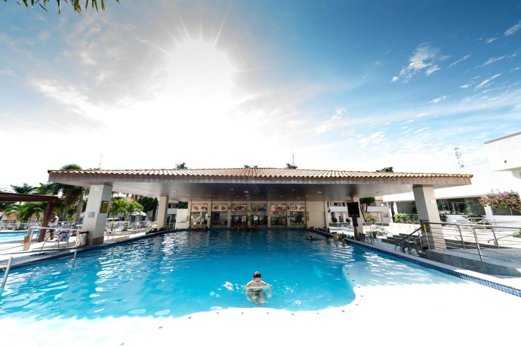  Condomínio diRoma Resorts Internacional Flats