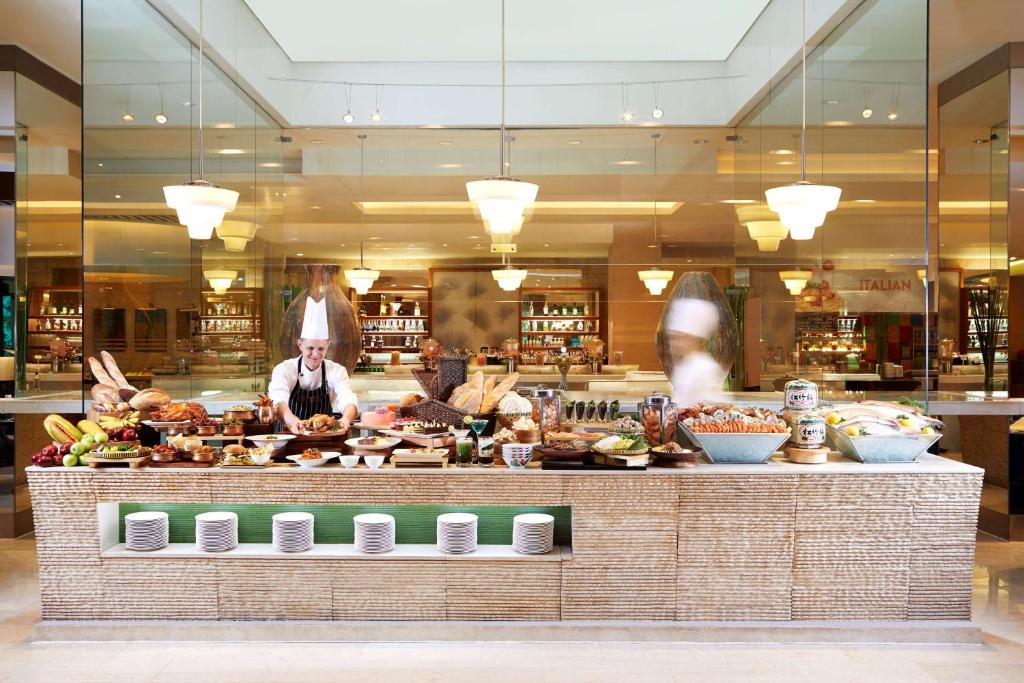 Shangri-La Jakarta - 2