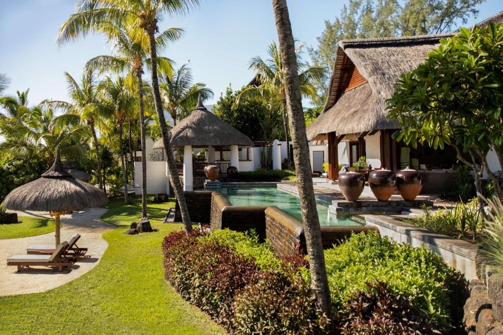 Bazén v ubytování Shangri-La Le Touessrok, Mauritius nebo v jeho okolí