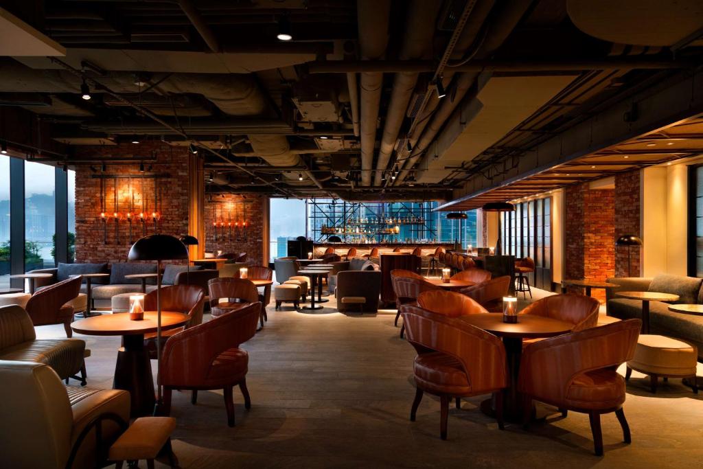 Posezení v ubytování Kerry Hotel Hong Kong by Shangri-la