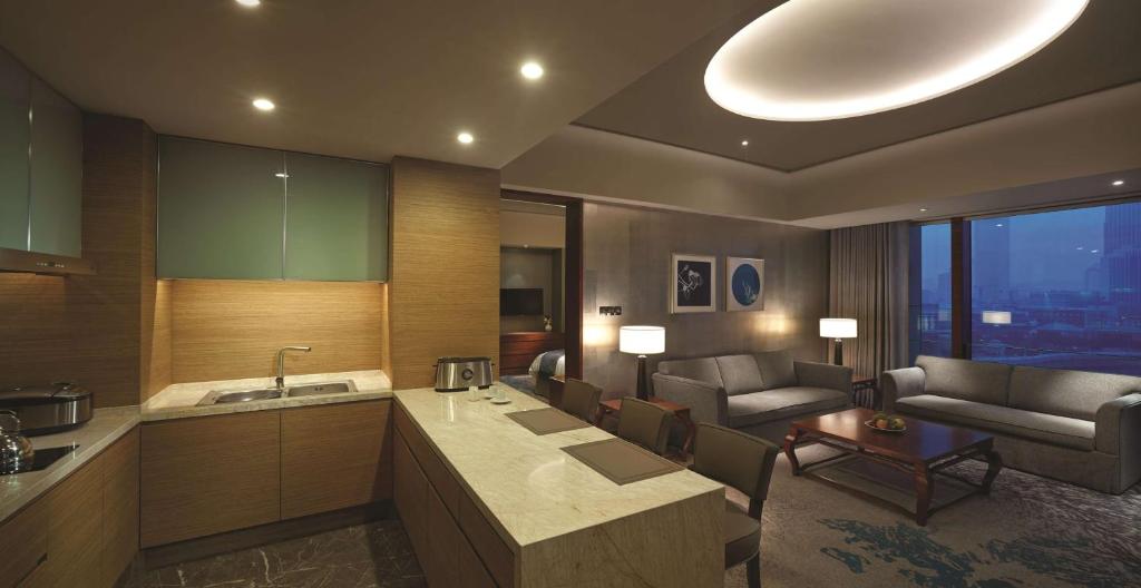 Posezení v ubytování Shangri-La Tianjin